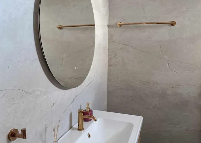 Thouria Agora 3 아파트 칼라마타